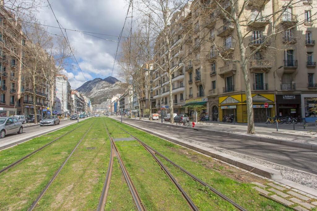 Le Jaures, Logement D'Exception Grenoble Buitenkant foto